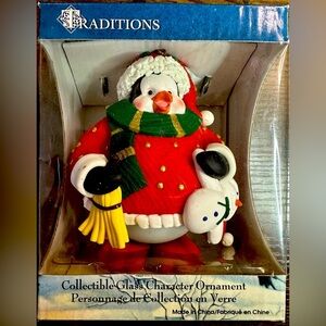 NWT Traditions Penguin Ornament Holding Snowman​​​